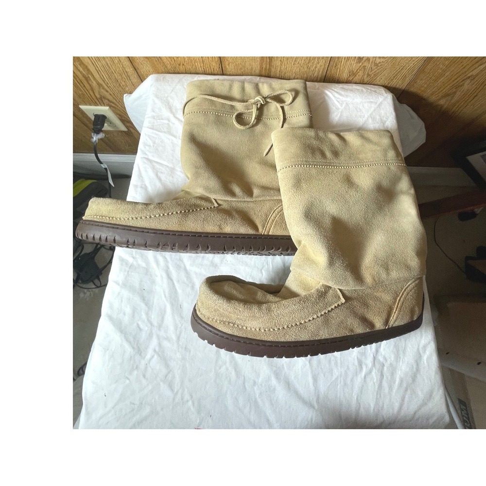 Manitobah Mukluks Men Boots Size 10 Tan Suede Vibram Sole Mid-Calf Slouchy
